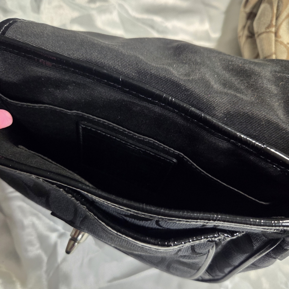 Coach Signature 5 Piece Collection - Picture 6 of 13